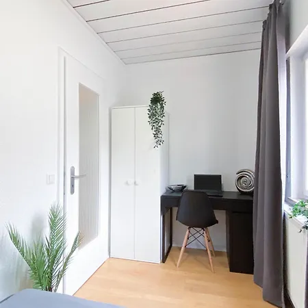 Apartman Alfa Esslingen Altstadt Nahe Stuttgart Messe I 3 4 Betten I Bad I Kueche L Wifi & Smarttv I 3br 4beds I Bathroom I Kitchen