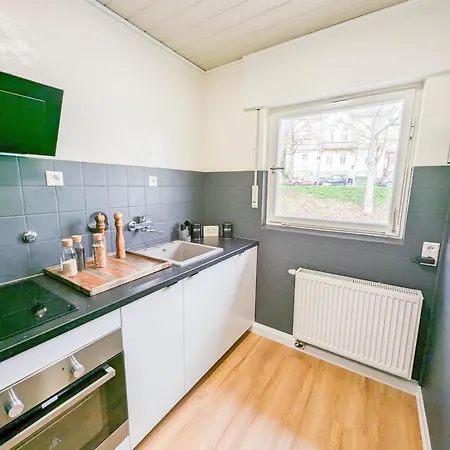 Daire Alfa Esslingen Altstadt Nahe Stuttgart Messe I 3 4 Betten I Bad I Kueche L Wifi & Smarttv I 3br 4beds I Bathroom I Kitchen